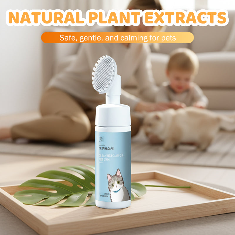 No-Rinse Pet Chin Cleaning Foam with Silicone Brush